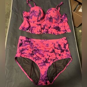 Torrid size 3 bathing suit